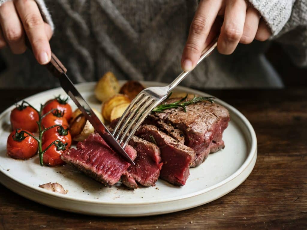 Carne roja es un alimento con creatina