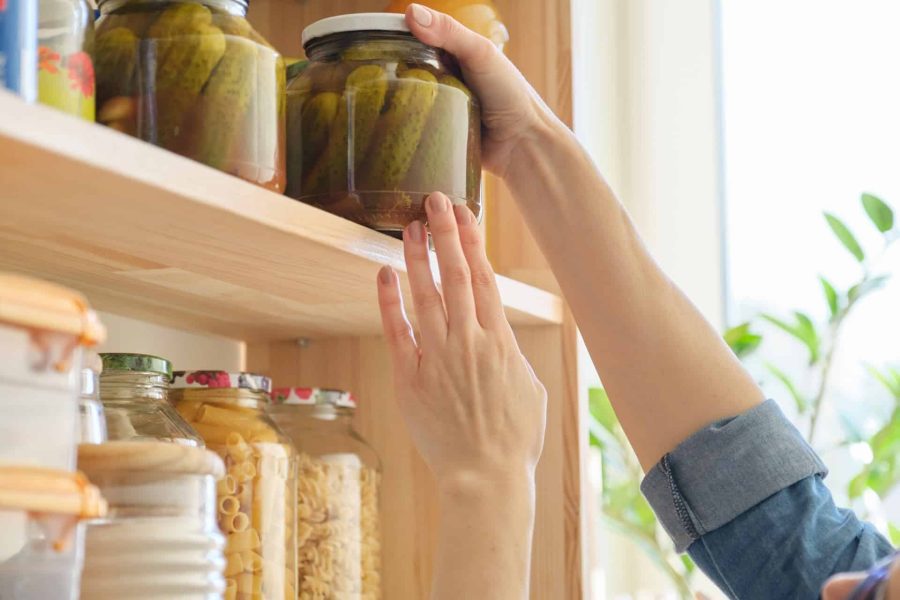 Alimentos no perecederos que deberías tener como fondo de despensa